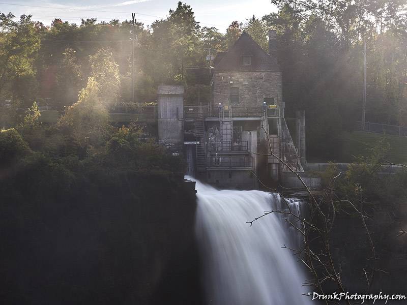 Rainbow Falls waterfall